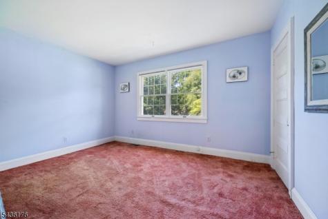 261 Beechwood Avenue Middlesex NJ 08846