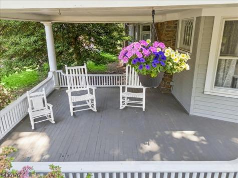 261 Beechwood Avenue Middlesex NJ 08846