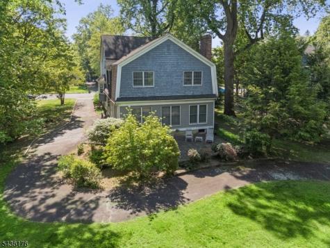 261 Beechwood Avenue Middlesex NJ 08846