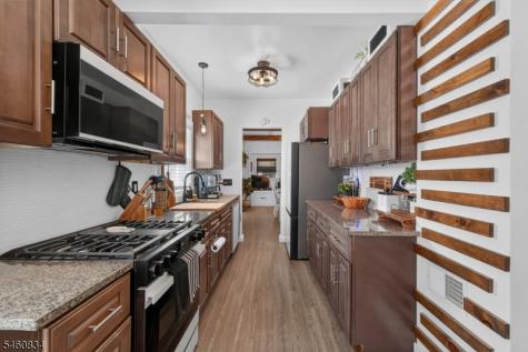 28 Boyden Street East Orange NJ 07017