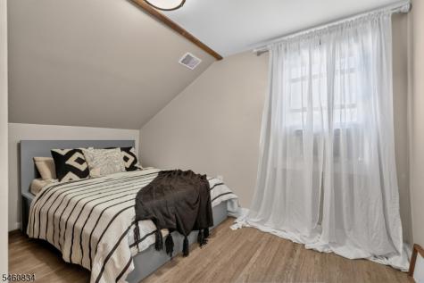 28 Boyden Street East Orange NJ 07017