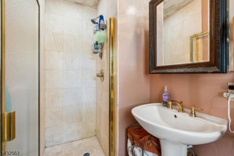 112 Pitt Road Springfield NJ 07081