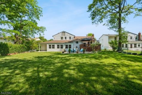 112 Pitt Road Springfield NJ 07081