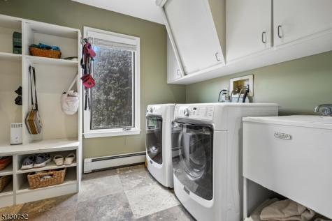 36 Pheasant Run Drive Bernards NJ 07920