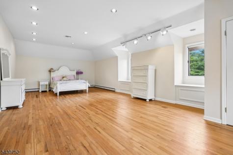 36 Pheasant Run Drive Bernards NJ 07920