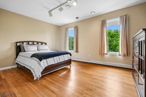 36 Pheasant Run Drive Bernards NJ 07920