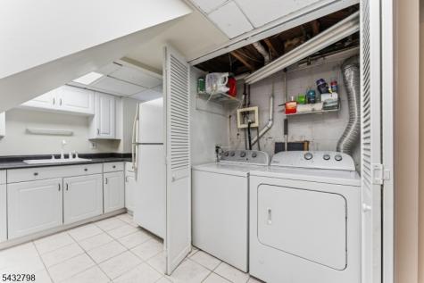 5 Willow Avenue Piscataway NJ 08854