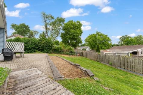 5 Willow Avenue Piscataway NJ 08854