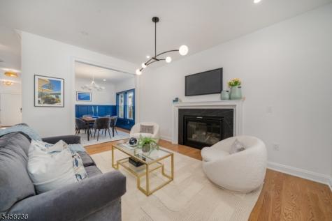 14 Holmes Oval New Providence NJ 07974