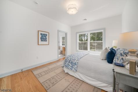 14 Holmes Oval New Providence NJ 07974