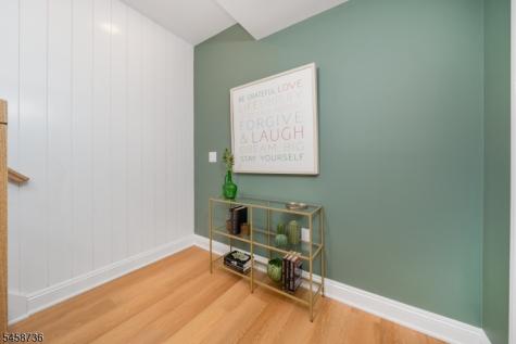 14 Holmes Oval New Providence NJ 07974