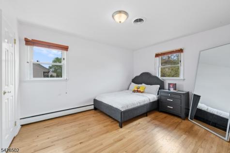 425 Victor Street Saddle Brook NJ 07663