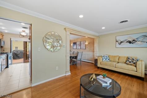 425 Victor Street Saddle Brook NJ 07663