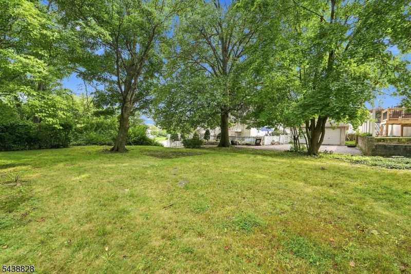 5 Plymouth Road Nutley NJ 07110
