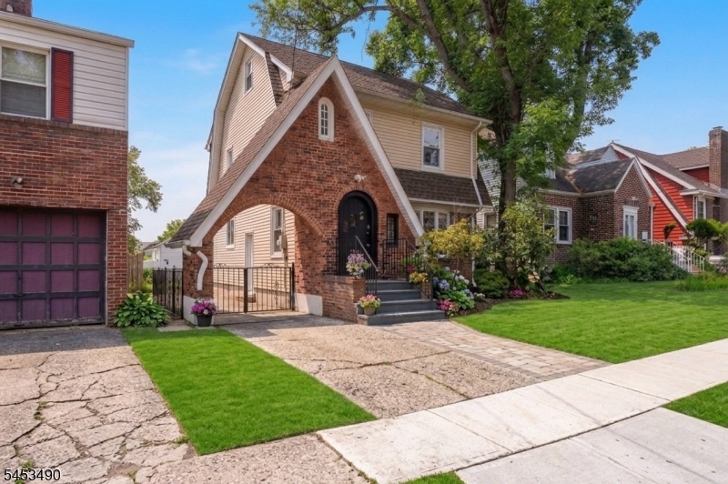 246 Bellview Terrace Hillside NJ 07205
