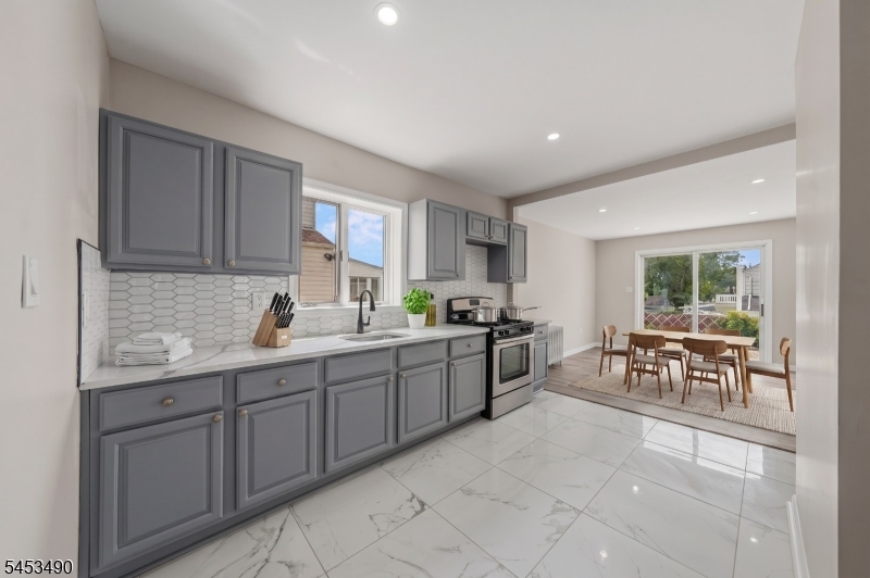 246 Bellview Terrace Hillside NJ 07205
