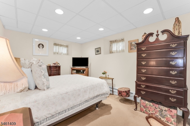 209 Cedar Street Cedar Grove NJ 07009