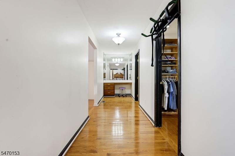 1731 Washington Valley Drive Greenwich NJ 08886