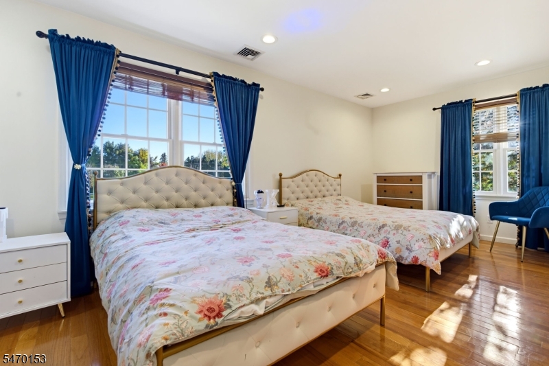 1731 Washington Valley Drive Greenwich NJ 08886