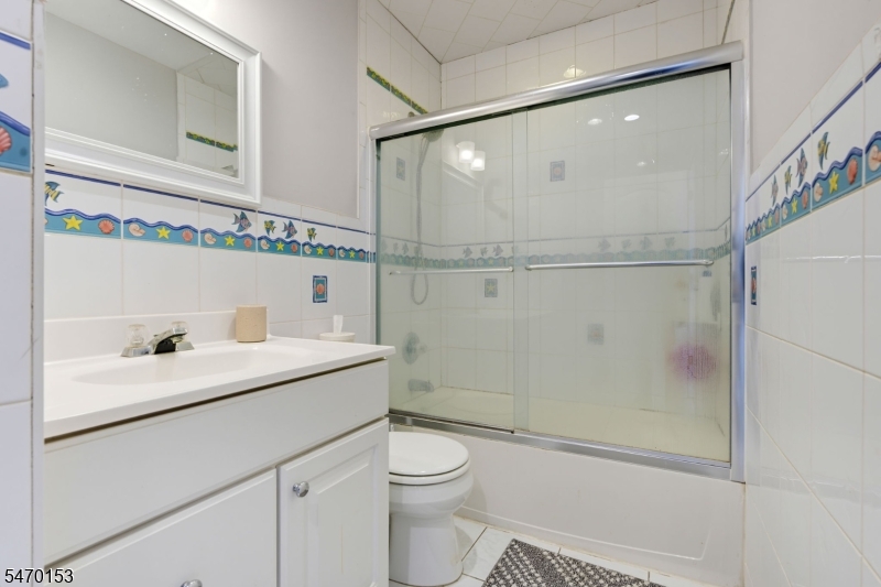 1731 Washington Valley Drive Greenwich NJ 08886
