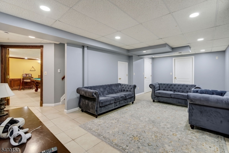 1731 Washington Valley Drive Greenwich NJ 08886