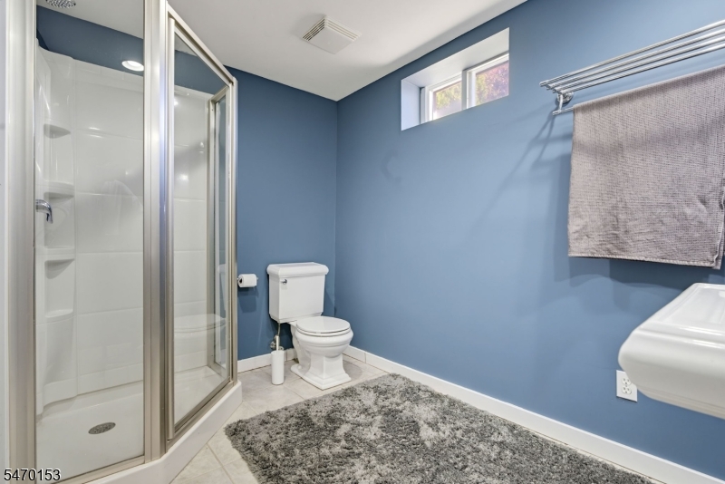 1731 Washington Valley Drive Greenwich NJ 08886