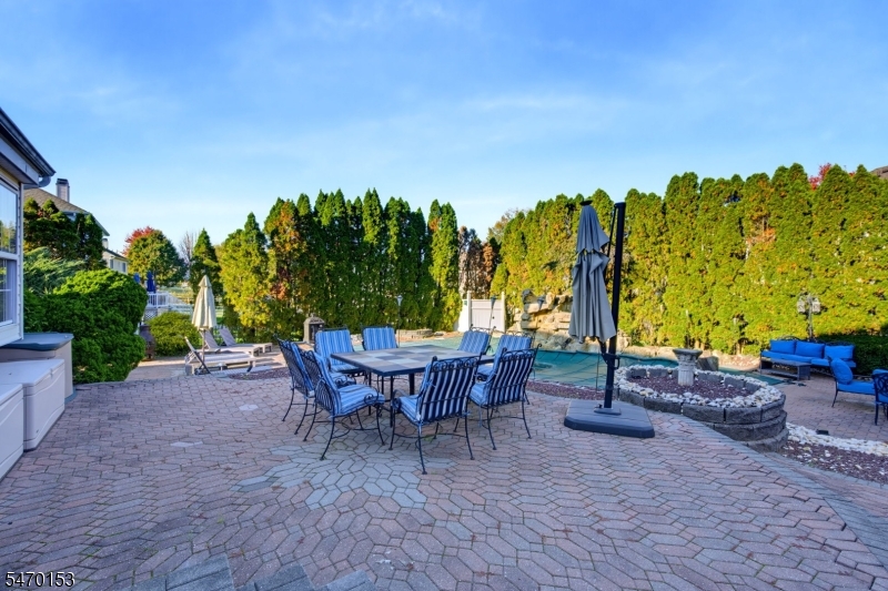 1731 Washington Valley Drive Greenwich NJ 08886