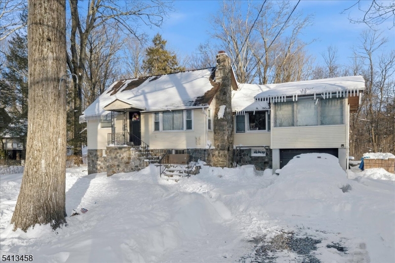 407 Diggles Place Vernon NJ 07422