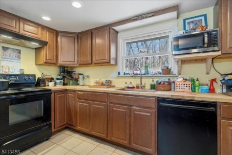 407 Diggles Place Vernon NJ 07422