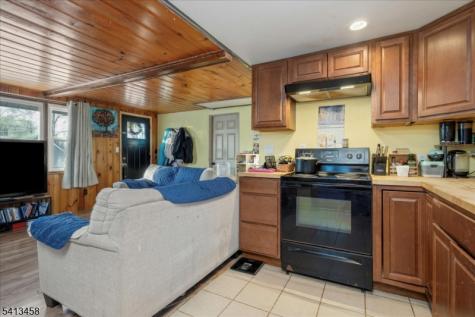 407 Diggles Place Vernon NJ 07422