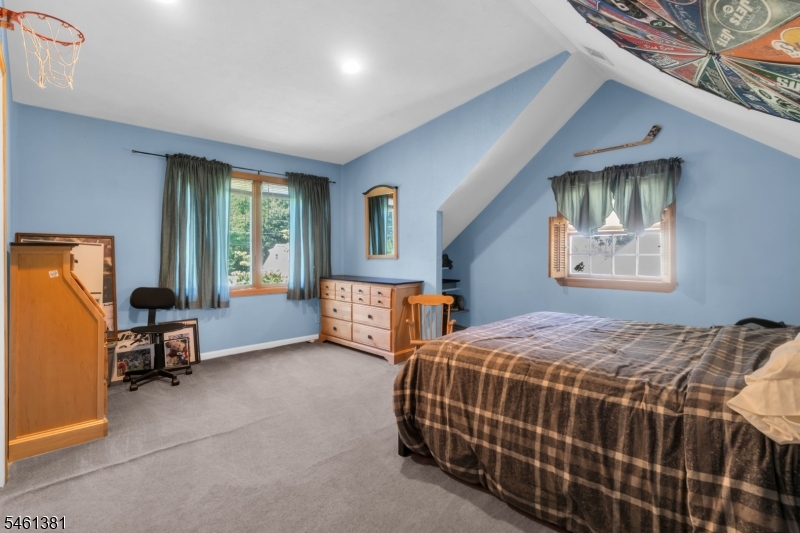 114 Lopez Road Cedar Grove NJ 07009