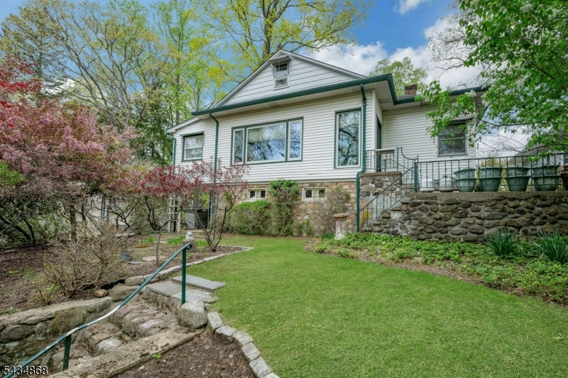123 Reservoir Drive Boonton NJ 07005