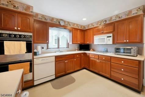 123 Reservoir Drive Boonton NJ 07005