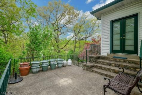 123 Reservoir Drive Boonton NJ 07005