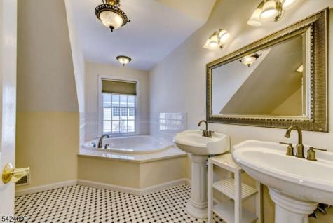 1812 Bellew Place South Plainfield NJ 07080