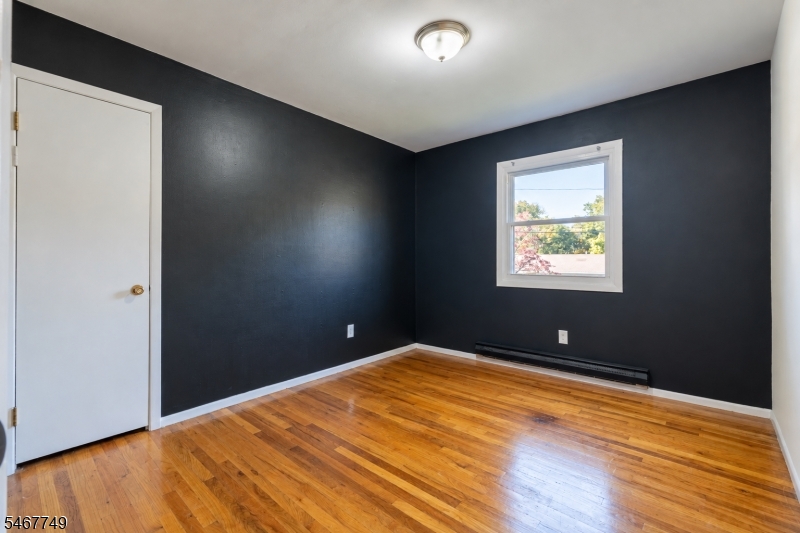 13 Adelphi Trail Hopatcong NJ 07843