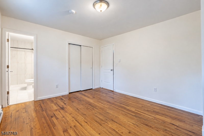 13 Adelphi Trail Hopatcong NJ 07843