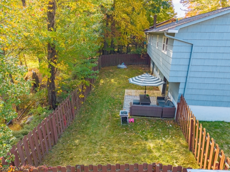 13 Adelphi Trail Hopatcong NJ 07843