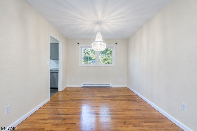 13 Adelphi Trail Hopatcong NJ 07843