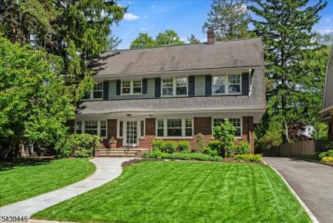 221 Christopher Street Montclair NJ 07042