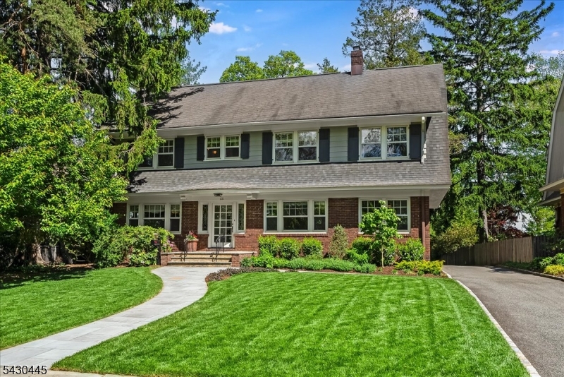 221 Christopher Street Montclair NJ 07042