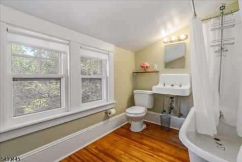 221 Christopher Street Montclair NJ 07042