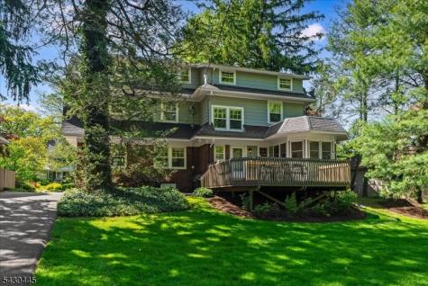 221 Christopher Street Montclair NJ 07042