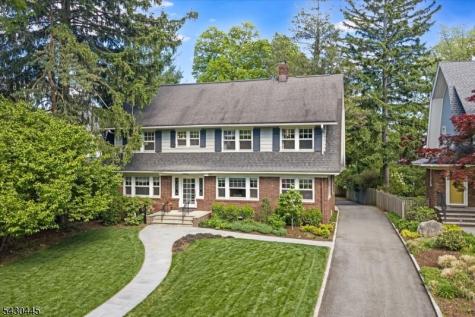 221 Christopher Street Montclair NJ 07042