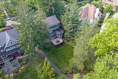 221 Christopher Street Montclair NJ 07042