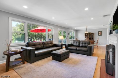 492 King George Road Bernards NJ 07920