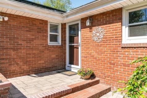 492 King George Road Bernards NJ 07920