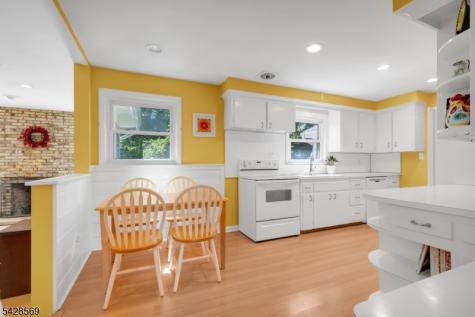 492 King George Road Bernards NJ 07920