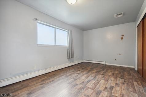 109 Dixon Avenue Paterson NJ 07501