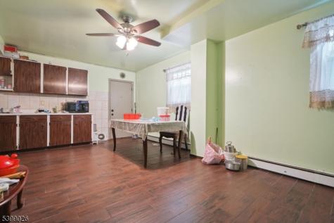 109 Dixon Avenue Paterson NJ 07501